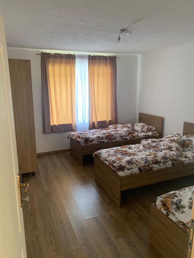 Lejla'S Guesthouse Gusinje Экстерьер фото